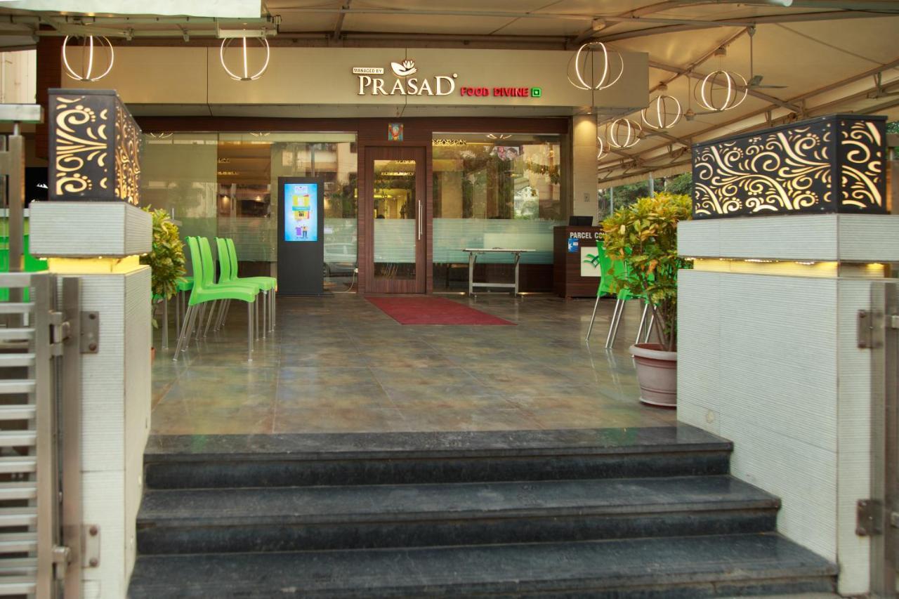 Hotel Vegas Residency Kalyān Zewnętrze zdjęcie